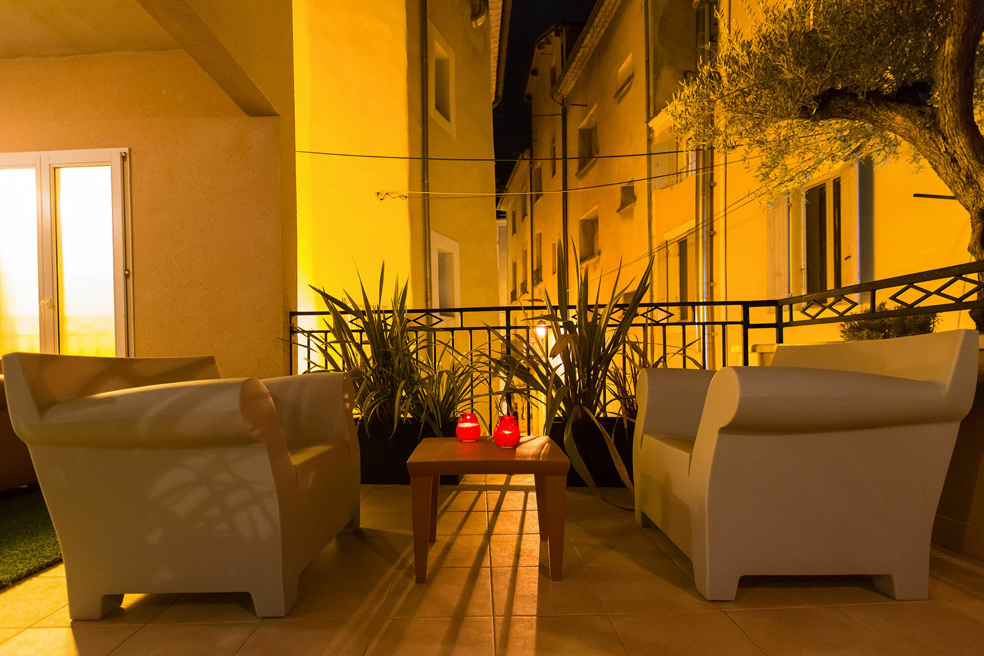 Grand Hotel D'Orange, BW Signature Collection أُرانْجْ المظهر الخارجي الصورة